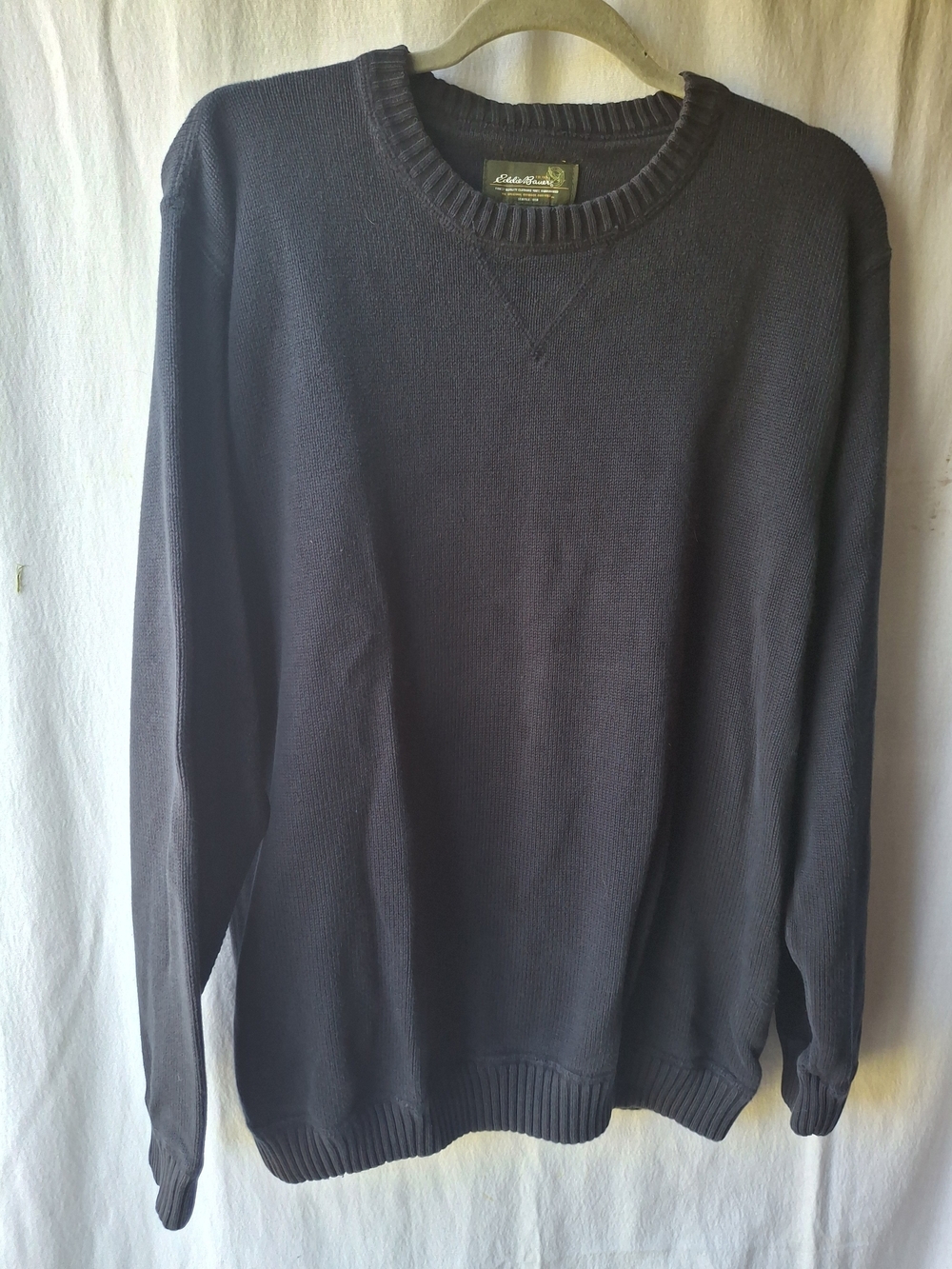Eddie Bauer Men's Dark Navy Crewneck Sweater